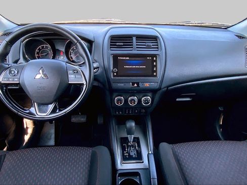 Used 2019 Mitsubishi Outlander Sport SE AWD/4WD image 15