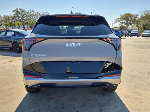 New 2026 Kia Sportage SX FWD image 7