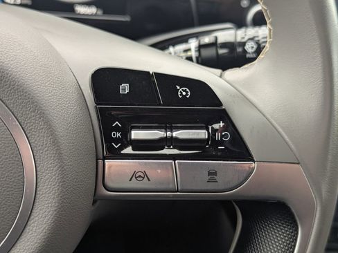 Used 2022 Hyundai Elantra SEL w/ Convenience Package FWD image 20