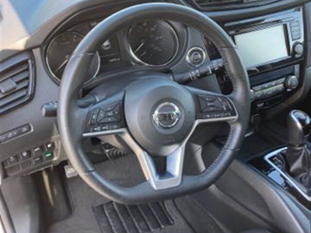 Used 2019 Nissan Rogue SV FWD image 9