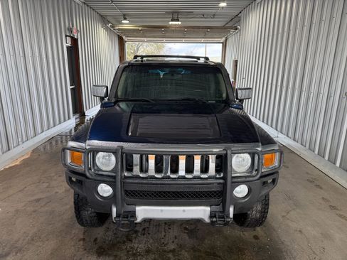 Used 2008 HUMMER H3 image 3