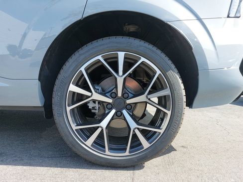 New 2026 Audi Q3 quattro 2.0T AWD/4WD image 37