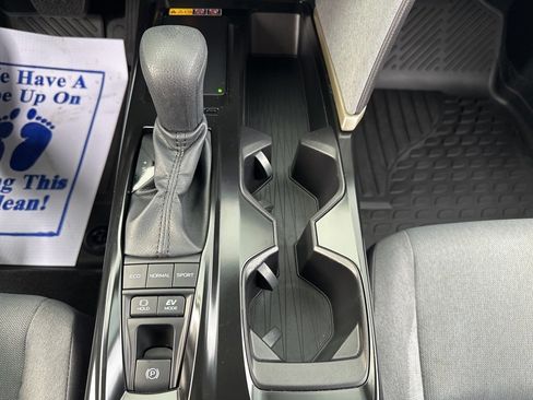 Certified 2025 Toyota Camry LE image 22