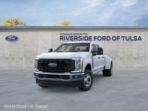 New 2026 Ford F350 XL image 3