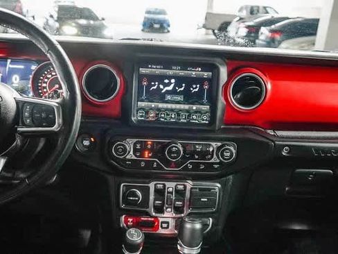 Used 2019 Jeep Wrangler Unlimited Rubicon w/ Dual Top Group image 13