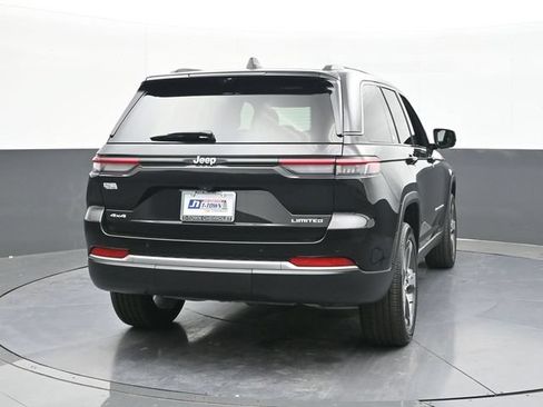 Used 2026 Jeep Grand Cherokee Limited w/ Luxury Tech Group II AWD/4WD image 13