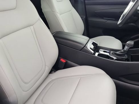 Used 2025 Hyundai Santa Cruz SEL AWD/4WD image 19