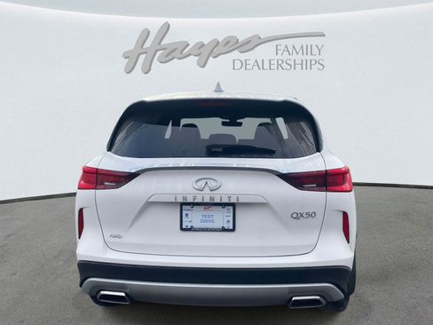 Used 2025 INFINITI QX50 Pure image 24