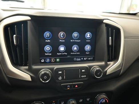 Used 2023 GMC Terrain SLT FWD image 15