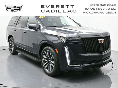 Certified 2024 Cadillac Escalade Sport Platinum image 1