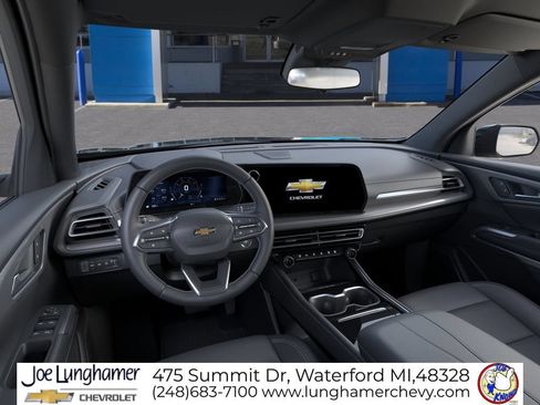 New 2026 Chevrolet Traverse LT w/ Midnight/Sport Edition AWD/4WD image 17