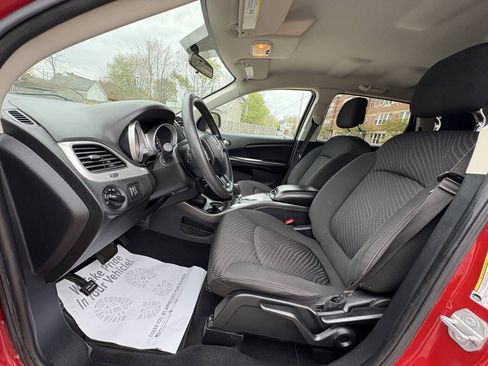 Used 2018 Dodge Journey SE FWD image 22