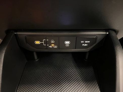 Used 2025 Kia K4 FWD image 24