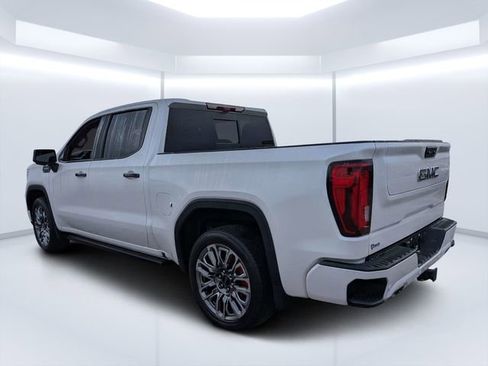 Used 2025 GMC Sierra 1500 Denali Ultimate image 5