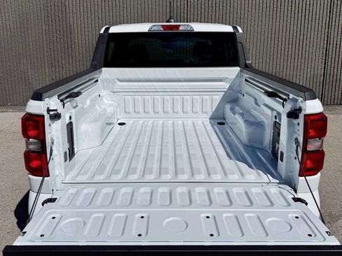 New 2025 Ford Maverick Lobo image 15