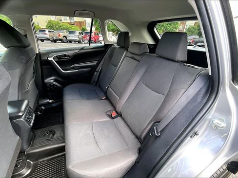 Used 2023 Toyota RAV4 LE AWD/4WD image 24