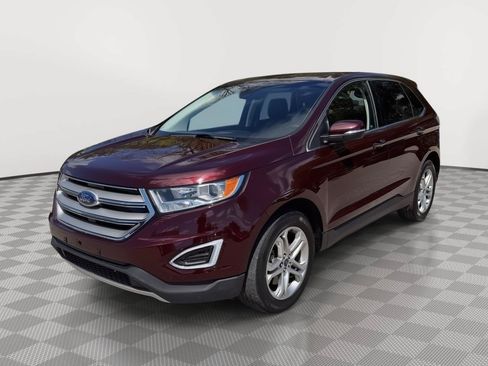 Used 2018 Ford Edge Titanium w/ Ford Safe & Smart Package AWD/4WD image 3