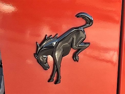 Used 2023 Ford Bronco Wildtrak image 29