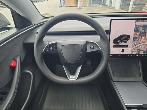 Used 2025 Tesla Model 3 Long Range AWD/4WD image 12