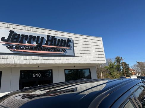 Used 2025 Ford F250 XLT image 11