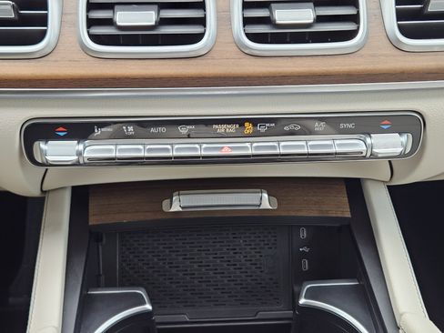 Certified 2026 Mercedes-Benz GLE 350 4MATIC image 19