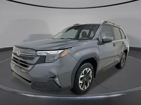 Used 2026 Subaru Forester Premium AWD/4WD image 1