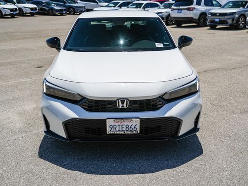 Used 2025 Honda Civic Sport image 5