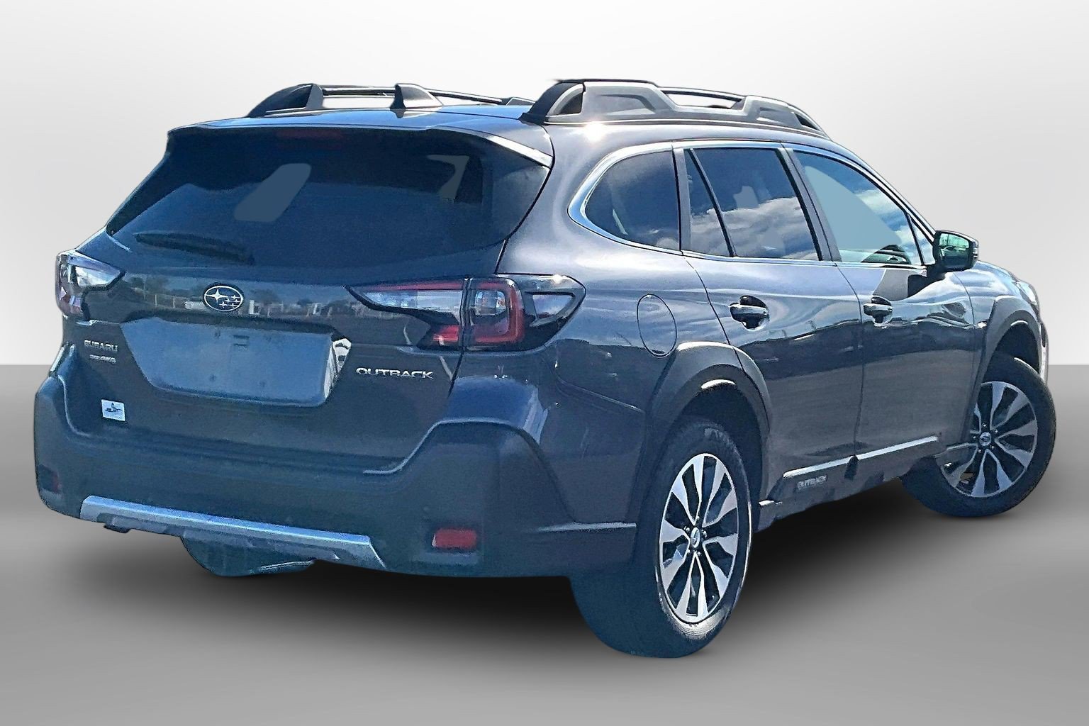 Used 2025 Subaru Outback Limited AWD/4WD image 11