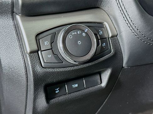 Used 2017 Ford Explorer Platinum AWD/4WD image 10