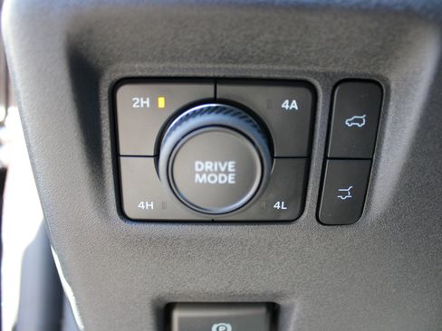 New 2025 Ford Expedition Max Platinum w/ Stealth Performance Package image 23