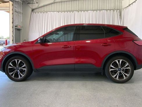 Used 2022 Ford Escape SE w/ SE Sport Appearance Package FWD image 26