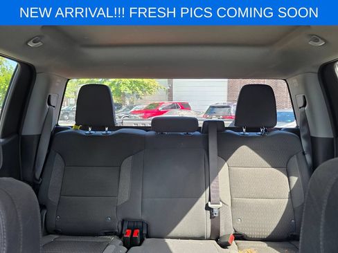 Used 2025 Chevrolet Silverado 1500 Custom RWD image 10