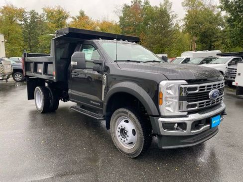 New 2025 Ford F550 XL image 1