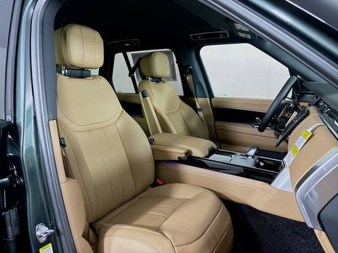 New 2026 Land Rover Range Rover SE image 26