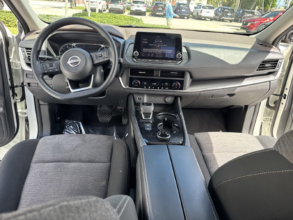 Used 2023 Nissan Rogue SV AWD/4WD image 36