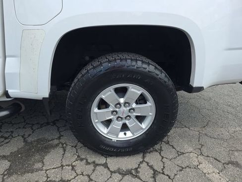 Used 2017 GMC Canyon 2WD Crew Cab w/ Convenience Package image 33