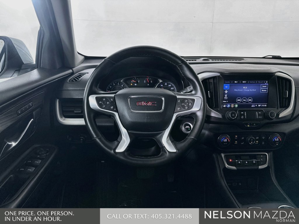 Used 2024 GMC Terrain SLT AWD/4WD image 22