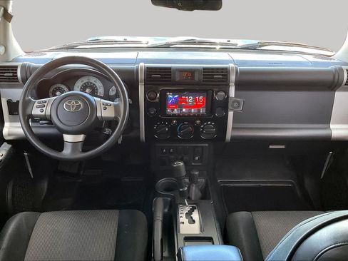 Used 2011 Toyota FJ Cruiser 4WD w/ TRD Sport Pkg image 13