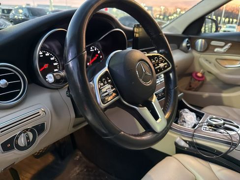 Used 2019 Mercedes-Benz C 300 4MATIC Sedan image 7