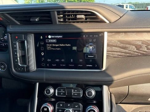 Used 2023 GMC Yukon Denali w/ Denali Reserve Package AWD/4WD image 10