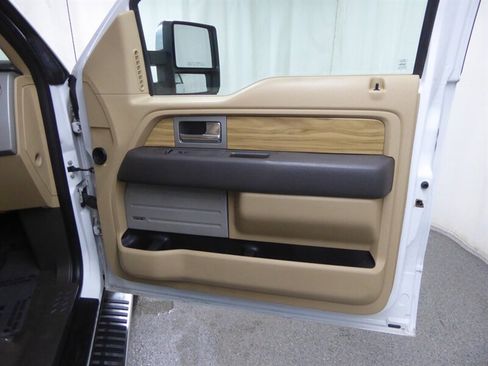 Used 2011 Ford F150 Lariat w/ Lariat Plus Pkg image 25