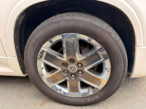Used 2012 GMC Acadia Denali AWD/4WD image 32
