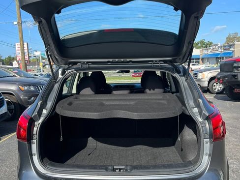 Used 2017 Nissan Rogue Sport S FWD image 19