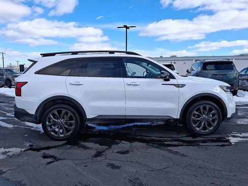 Certified 2023 Kia Sorento X-Line EX image 7