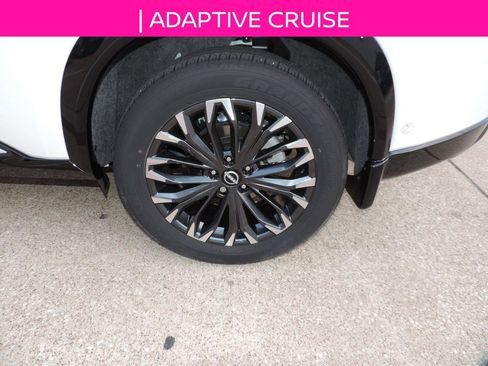 Used 2024 Nissan Rogue Platinum image 15