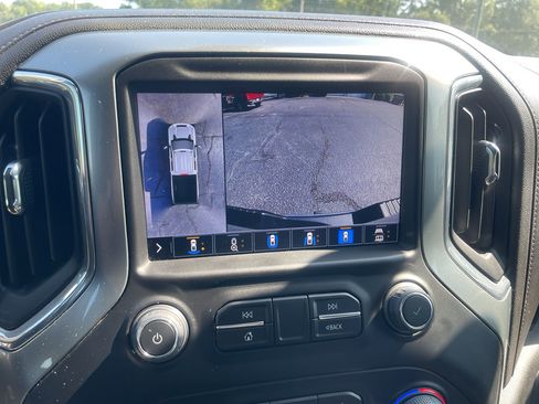 Certified 2022 Chevrolet Silverado 2500 LTZ w/ LTZ Premium Package AWD/4WD image 27