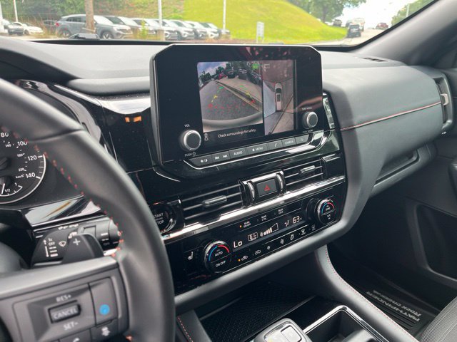 Used 2025 Nissan Pathfinder Rock Creek AWD/4WD image 24