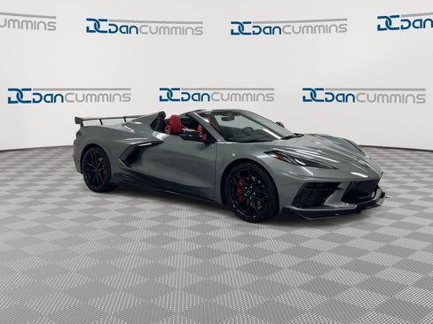 Used 2023 Chevrolet Corvette Stingray Preferred Conv w/ Battery Protection Package RWD image 2