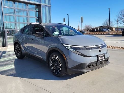 New 2026 Nissan Leaf Platinum+ w/ Cargo Package (Platinum+) FWD image 4