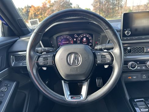 Used 2023 Acura Integra A-Spec image 14